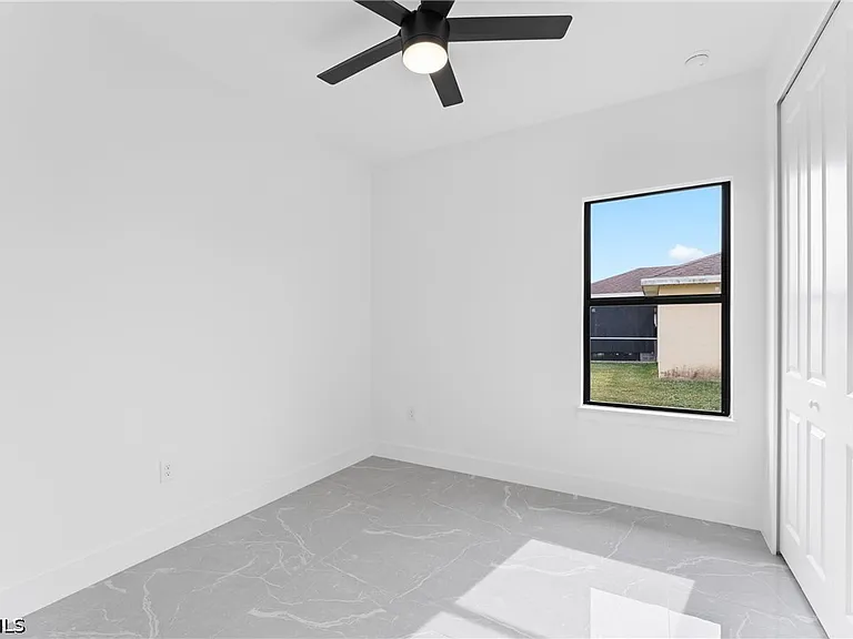 910 Atherton Ave — Photo 15