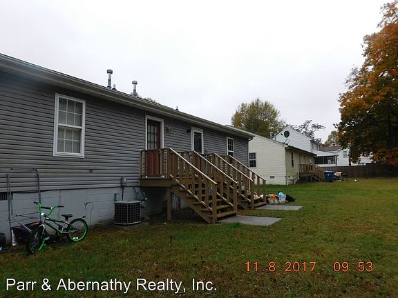 4th image of 411 Briarwood Cir