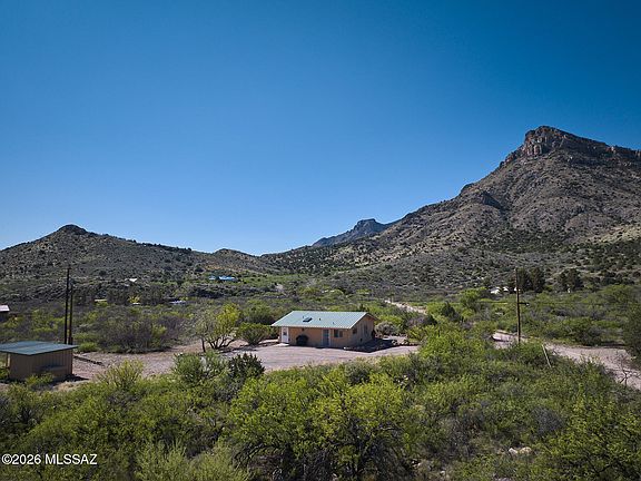 4th image of 2388 S Hatari Ln