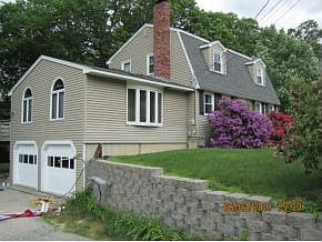 2nd image of 10 Shingle Mill Dr