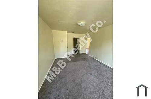 1805 1/2 Kibby St Photo 1