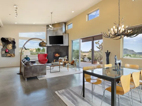 (undisclosed Address), Pioneertown, CA 92268