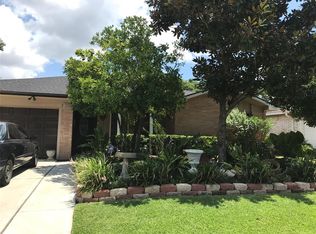 11811 S Marcia Cir, Houston, TX 77071