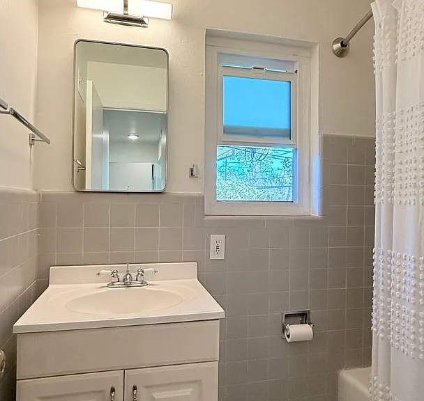2053 Central Ave (LO) — Photo 13