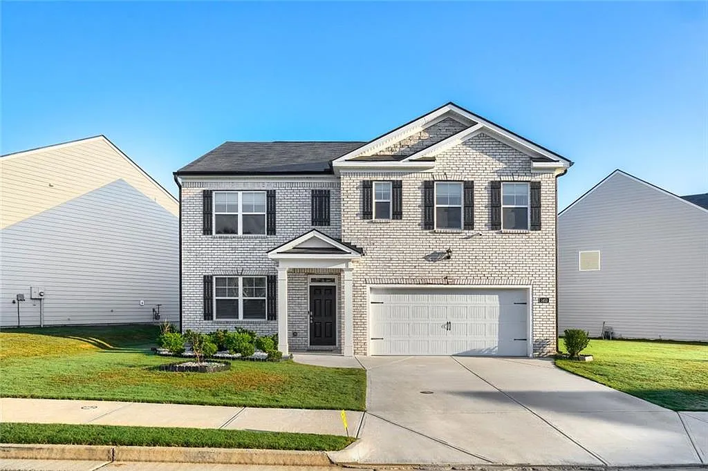 5 bed, 3.0 bath, 2535 sqft, $3,400 — Photo 1