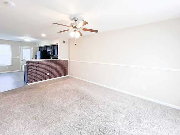 2nd image of 2267 McCormick Ln APT A