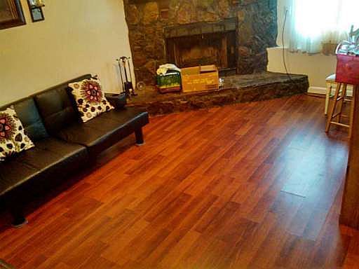 2nd image of 929 Falconcrest Dr