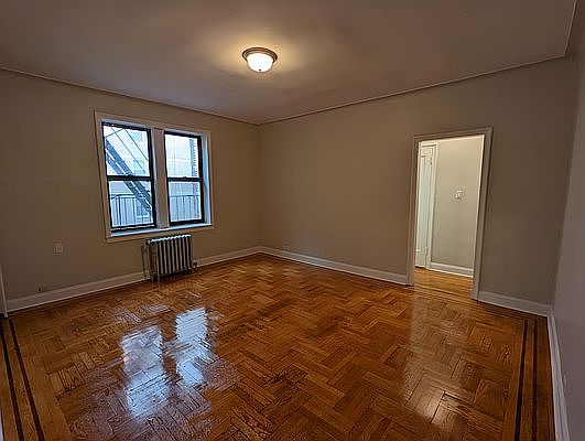 3rd image of 80-15 Grenfell St #E23