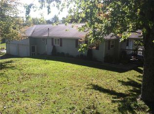 136 Aiken Rd, New Castle, PA 16101