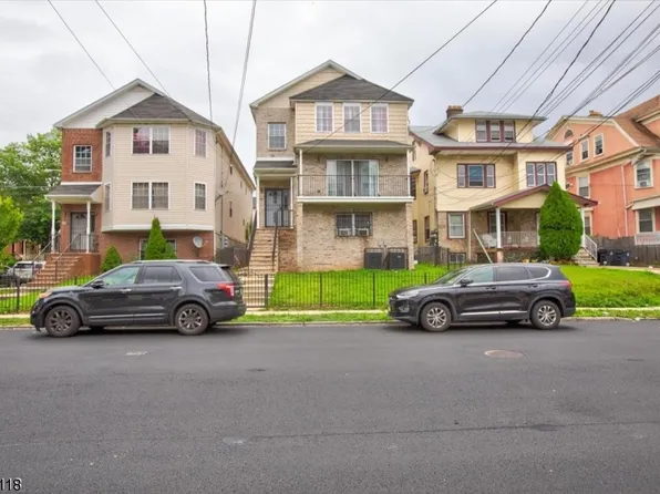 30 Clinton Pl, Newark City, NJ 07108