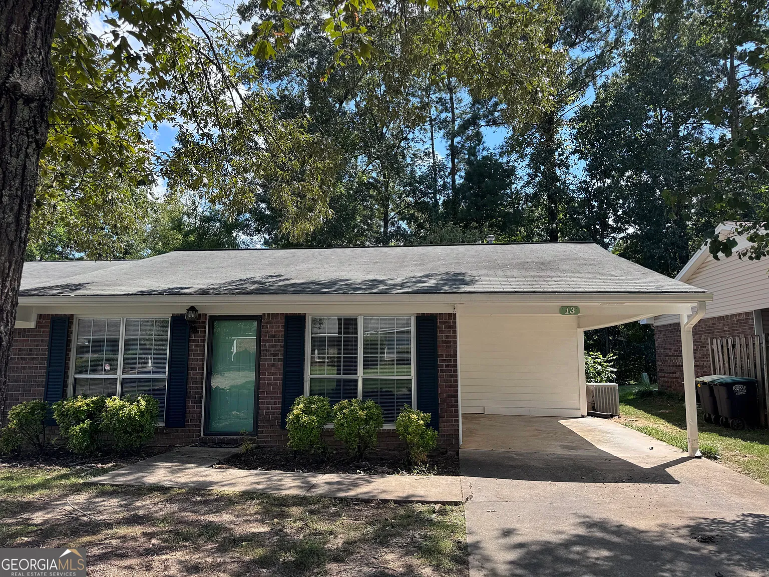 2 bed, 2.0 bath, 2312 sqft, $1,250 — Photo 1