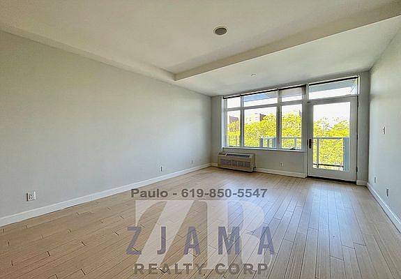 2nd image of 601 Ocean Pkwy APT 4D