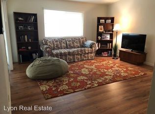 1032 J St, Davis, CA 95616