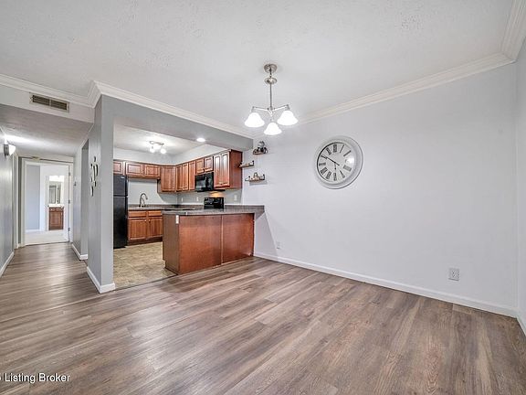 3rd image of 4204 Wisteria Landing Cir Unit 203