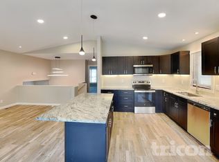 14111 Rolling Oaks Cir NE, Prior Lake, MN 55372