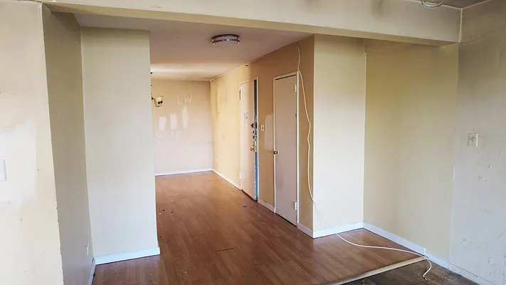 Sold by Azbel Real Estate, Inc. | media 7