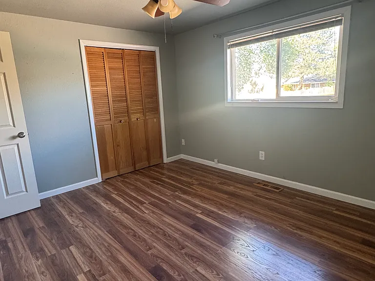809 Sonoma St — Photo 11