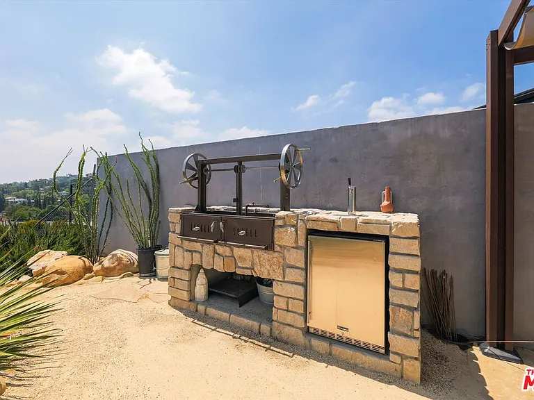 11001 Wrightwood Pl — Photo 36
