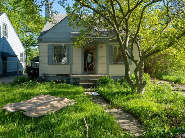 15693 Liberal St, Detroit, MI 48205