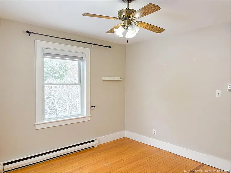 116 Union St — Photo 32