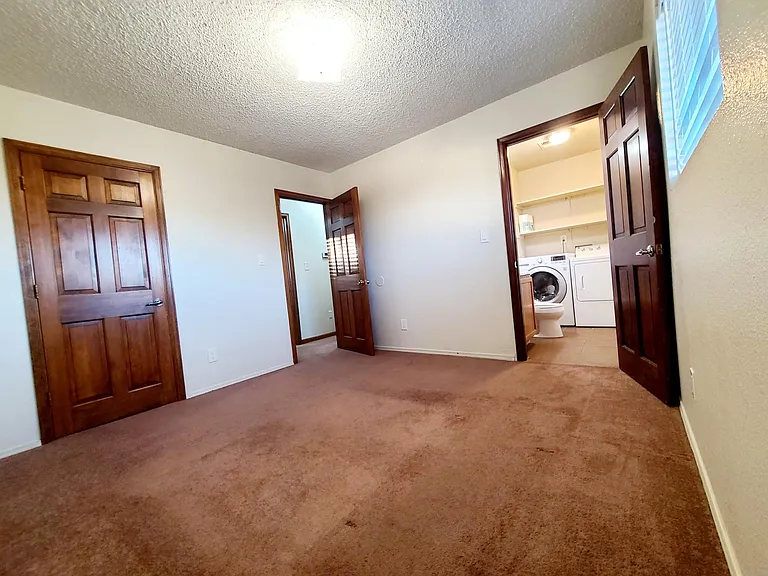 7242 Cherry St — Photo 16