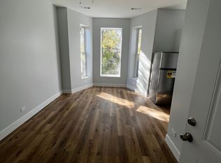 1915 S Avers Ave #2F, Chicago, IL 60623