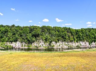 15 Blackberry Ln, Afton, TN 37616