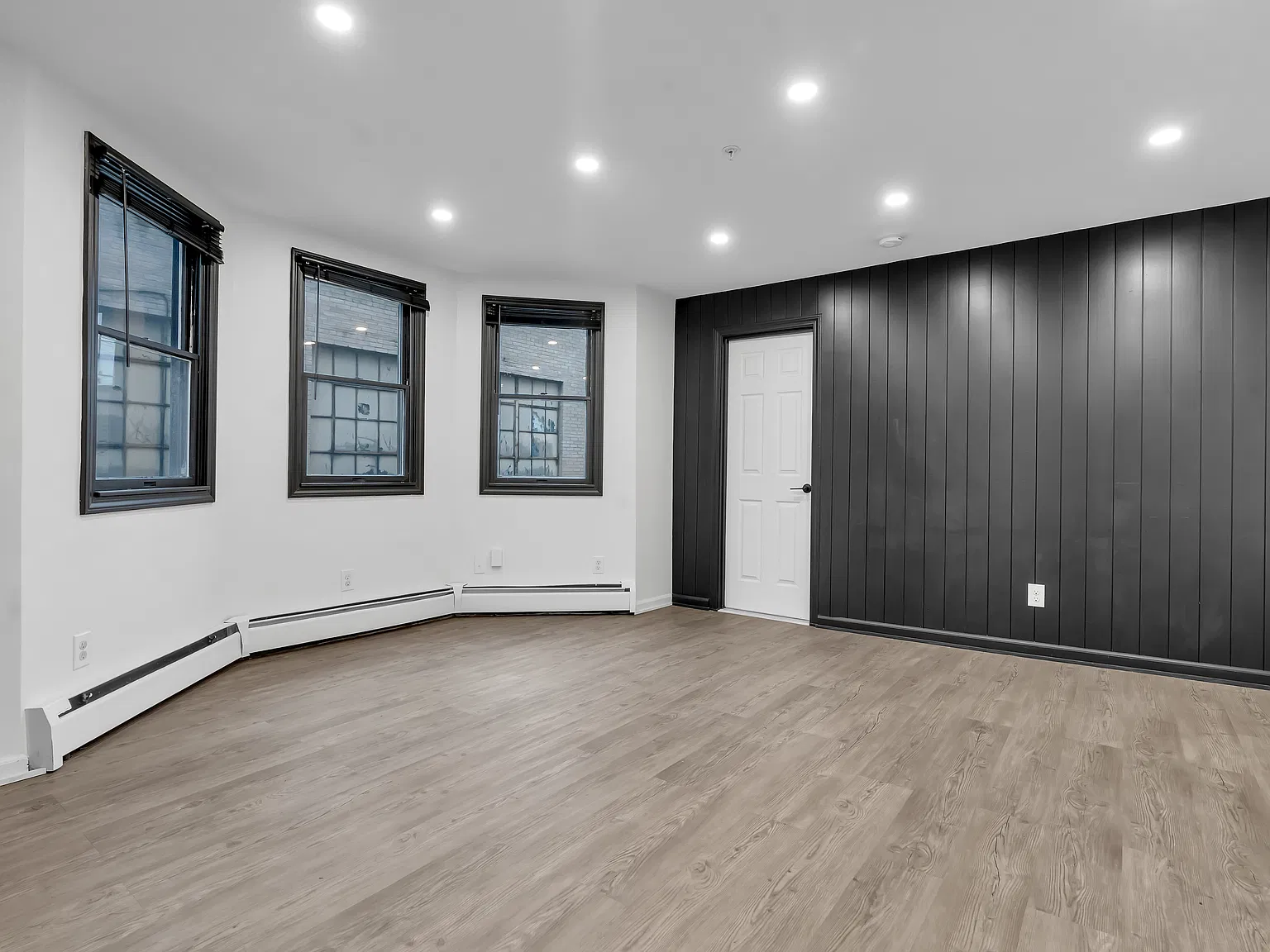 1 bed, 500 sqft, $1,850 — Photo 2