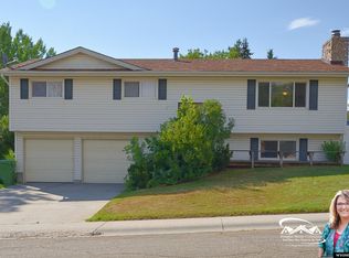 753 Powder River Ct, Douglas, WY 82633