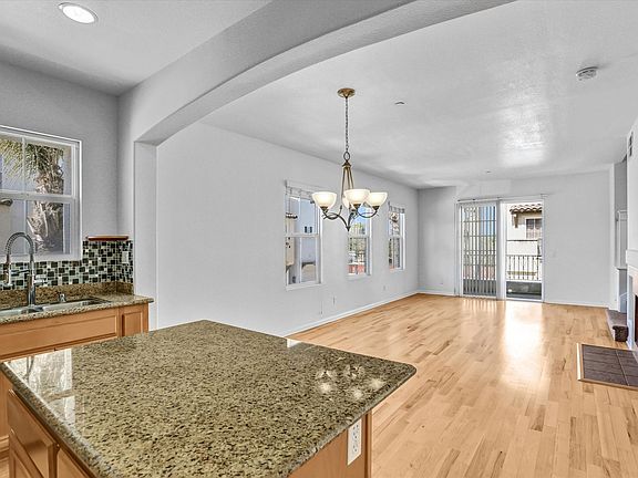 5th image of 7370 La Mesita Pl Unit 12