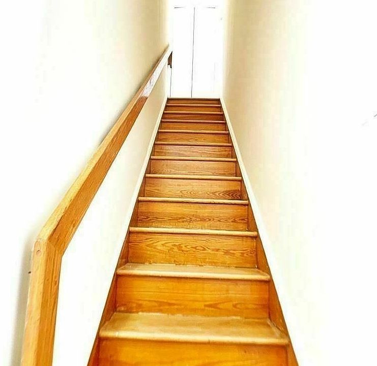 2nd image of 157 Christopher St #1A