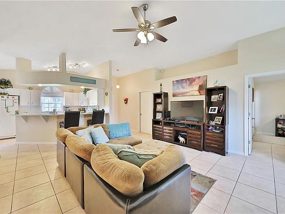 2nd image of 65 Saint Kitts Cir