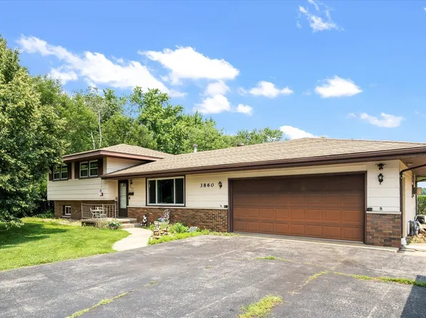 3860 Prairie Ln, Morris, IL 60450