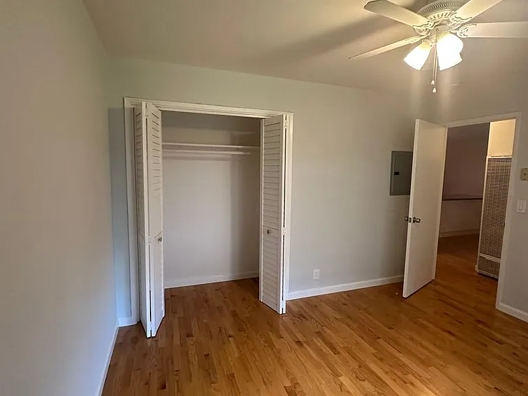 250 Palo Alto Ave — Photo 20