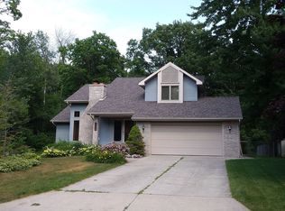 3085 Sherwood Ln, Bay City, MI