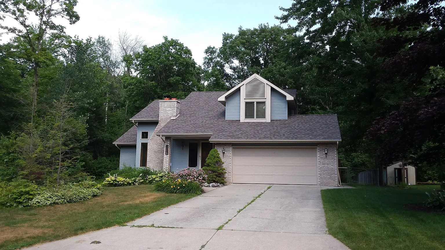 3085 Sherwood Ln photo 1