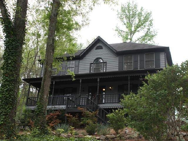 1st image of 609 Wentworth Dr NW