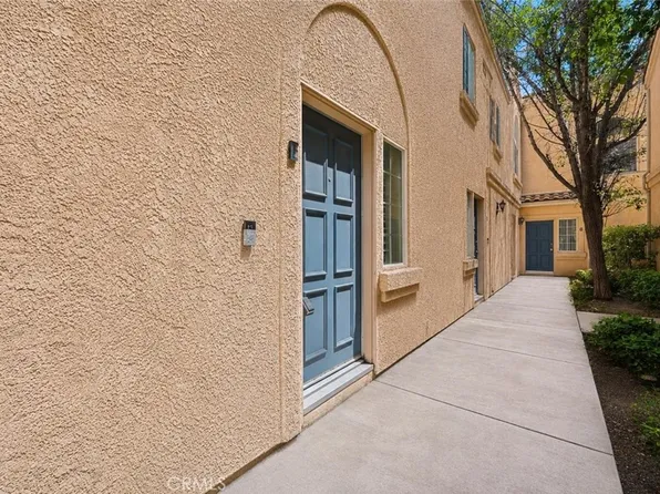 25238 Steinbeck Ave Unit E, Stevenson Ranch, CA 91381