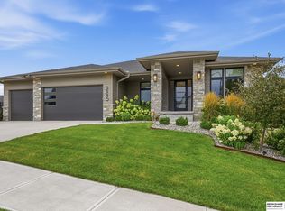 3930 S 213th Ave, Elkhorn, NE 68022