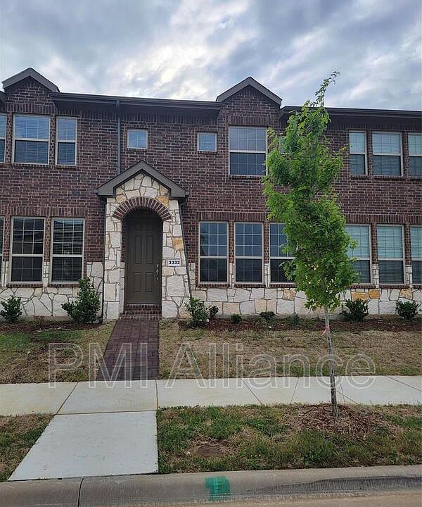 1st image of 3333 Solana Cir