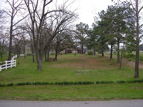2nd image of 3320 N Oakland Zion Rd #83