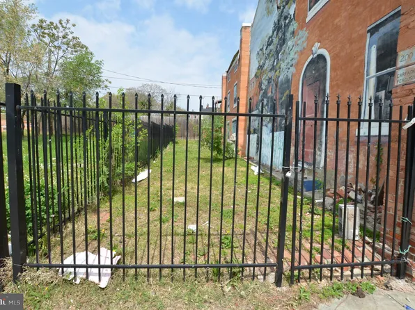 1642 E Pratt St, Baltimore, MD 21231