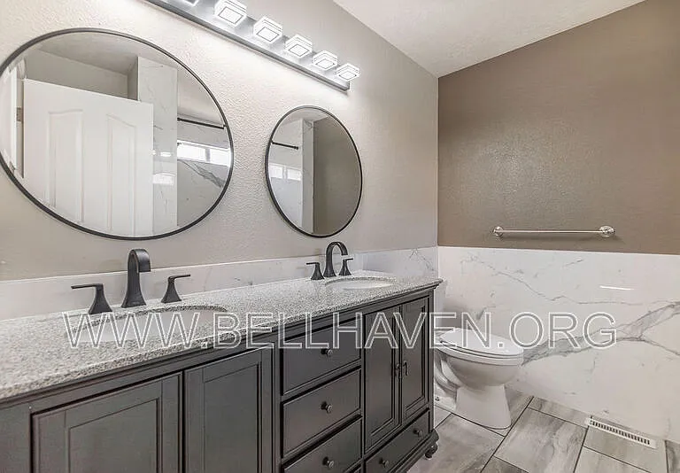 12447 W Norristown St — Photo 7