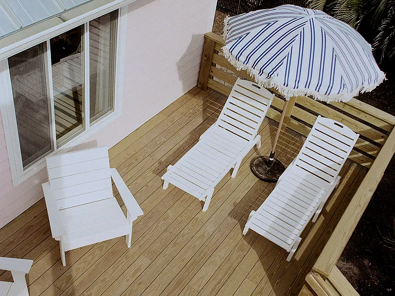 1210 Emerald Dr — Photo 29