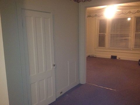 2nd image of 33 West St #1