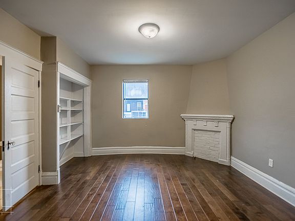 2nd image of 1188-1190 N High St #3
