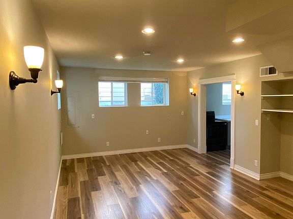 4th image of 16012 SE 249th Pl #B
