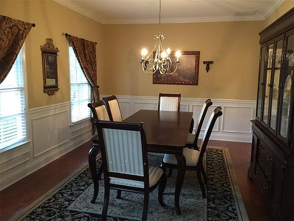 5th image of 4590 Bagwell Dr