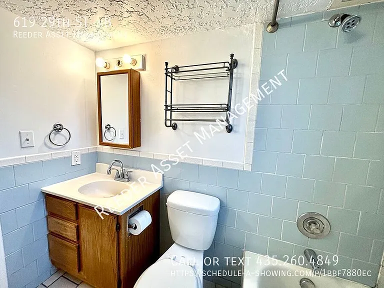 619 29th St #B — Photo 10