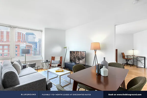 Rented by The Blueground | media 5